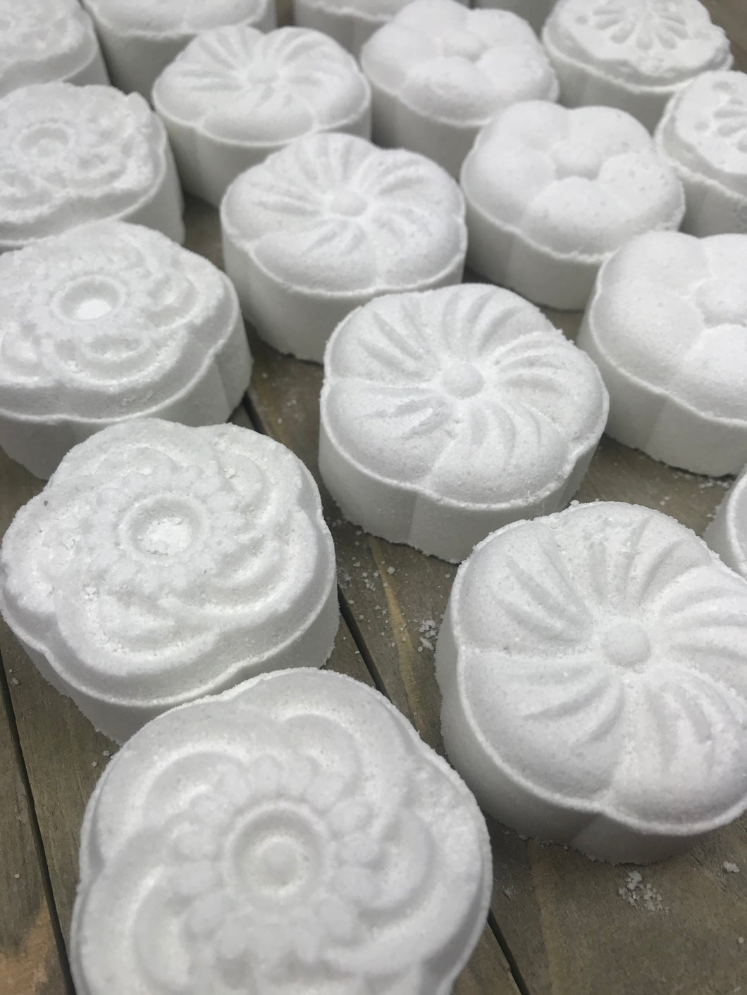 artisan toilet cleaner chemical free